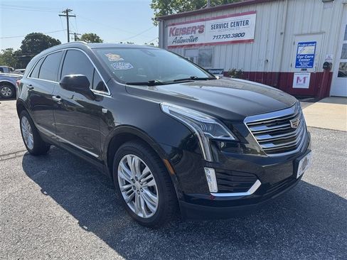 Used 2018 Cadillac XT5 Premium Luxury AWD/4WD image 2