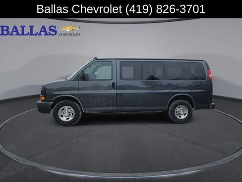 Certified 2016 Chevrolet Express 2500 LS image 5