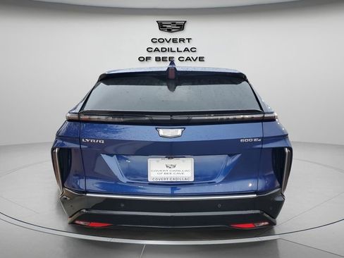 Certified 2024 Cadillac Lyriq Luxury image 8