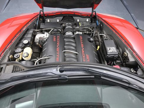 Used 2006 Chevrolet Corvette Convertible RWD image 24