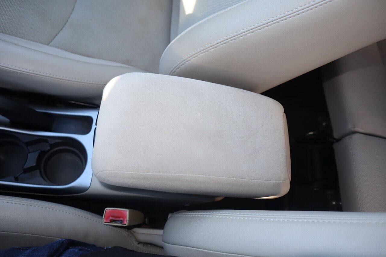 Used 2008 Mitsubishi Outlander SE FWD image 58