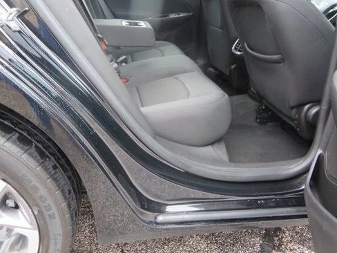Used 2024 Chevrolet Malibu LT FWD image 15