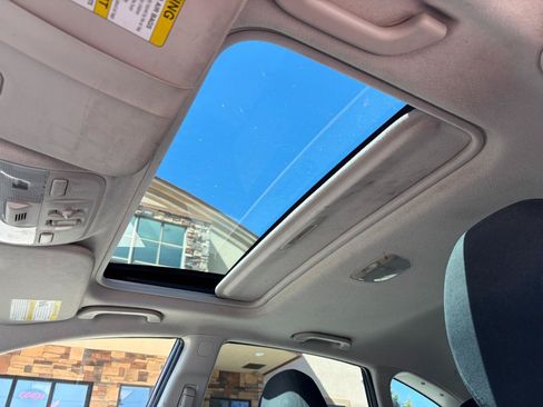 Used 2011 Subaru Impreza 2.5i Premium w/ PWR Moonroof Value Pkg AWD/4WD image 21