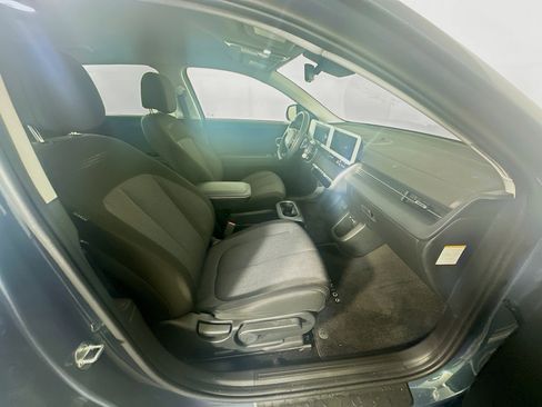 Used 2024 Hyundai Ioniq 5 SEL image 32