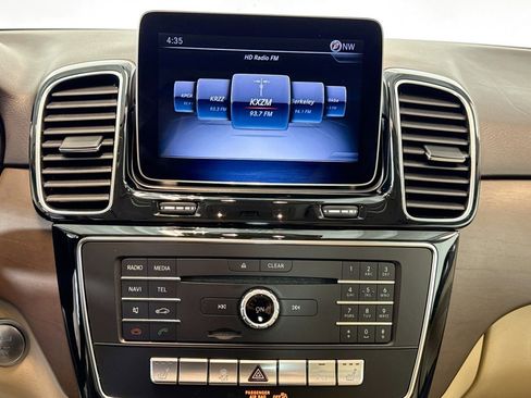 Used 2018 Mercedes-Benz GLE 350 4MATIC image 15