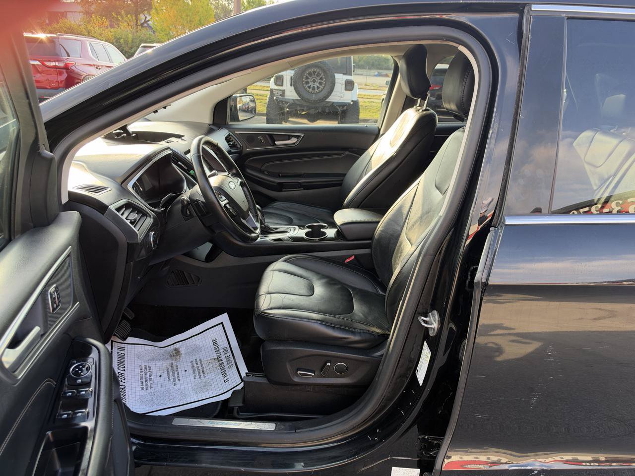 Used 2016 Ford Edge Titanium AWD/4WD image 12
