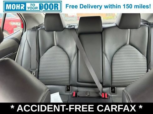 Used 2020 Toyota Camry SE w/ Convenience Package FWD image 33