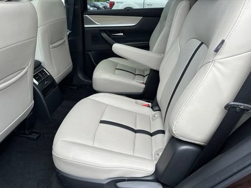 Used 2024 MAZDA CX-90 Plug-In Hybrid w/ Premium Pkg AWD/4WD image 16