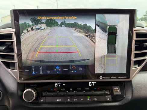 Used 2022 Toyota Tundra SR5 w/ SR5 Premium Package AWD/4WD image 14