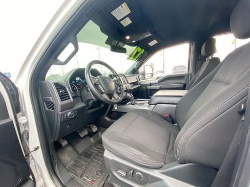 Used 2017 Ford F150 XLT w/ Equipment Group 302A Luxury image 27