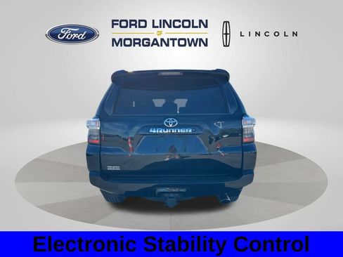 Used 2018 Toyota 4Runner SR5 image 7