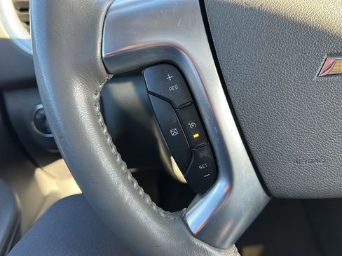 Used 2015 Chevrolet Traverse LT image 15