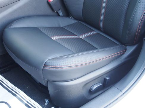 New 2026 Nissan Altima 2.5 SR FWD image 16