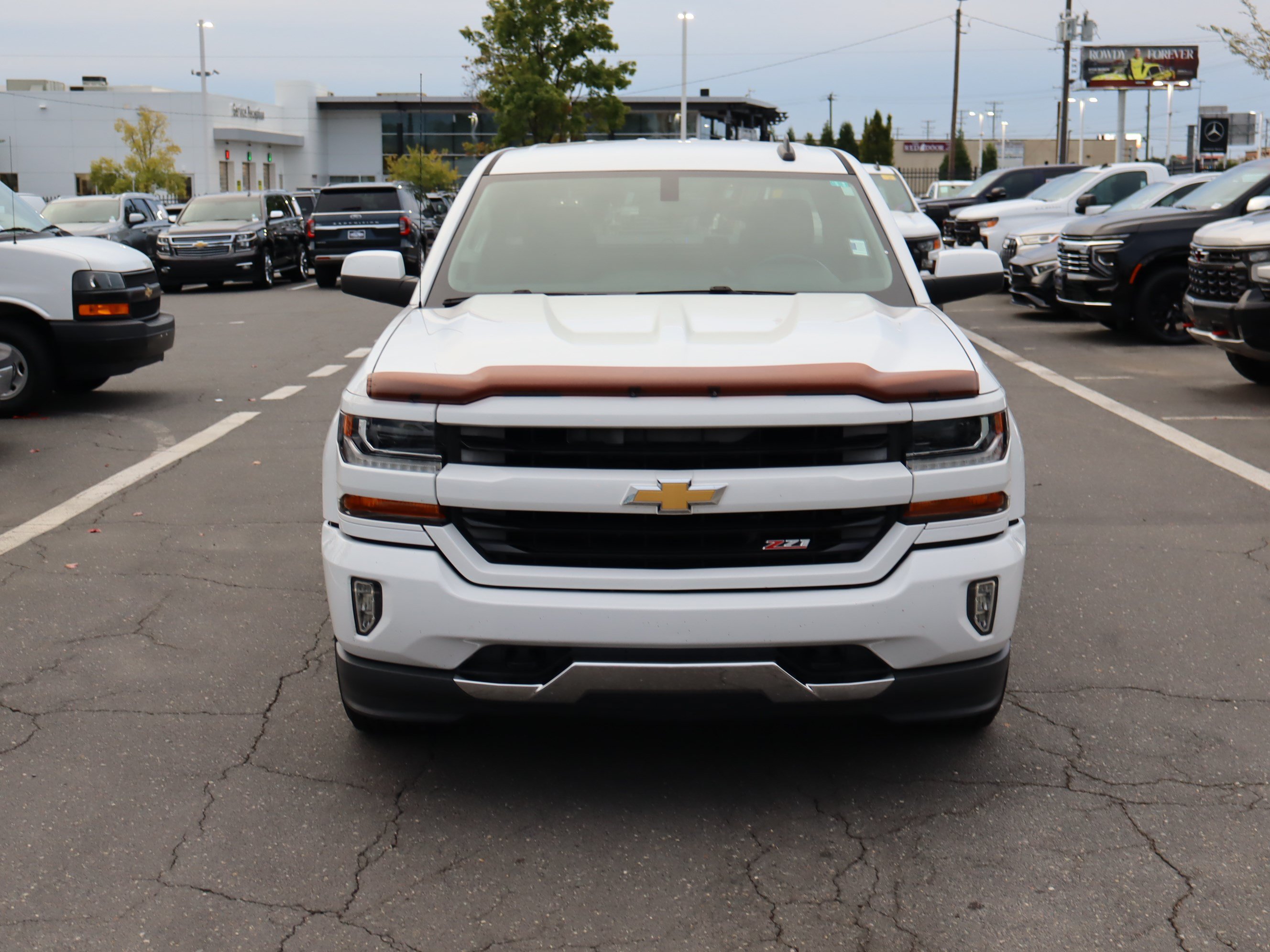 Used 2016 Chevrolet Silverado 1500 LT w/ All Star Edition AWD/4WD image 3