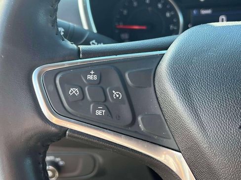 Used 2019 Chevrolet Equinox LT FWD image 24
