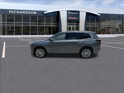 Used 2020 Cadillac XT6 Premium Luxury image 7