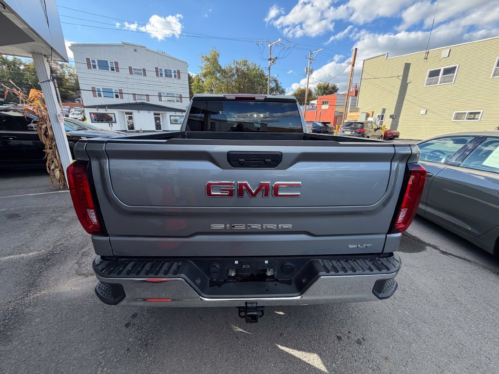 Used 2025 GMC Sierra 1500 SLT AWD/4WD image 4