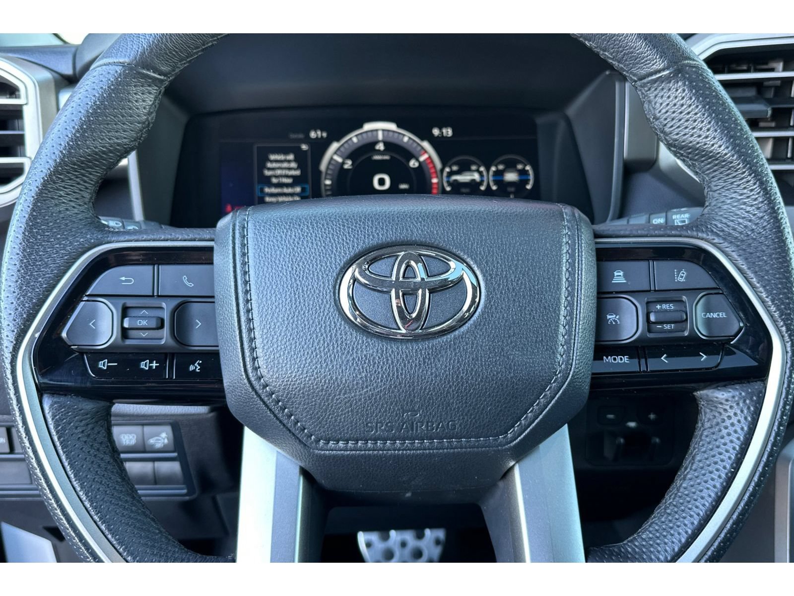 Used 2024 Toyota Sequoia SR5 w/ TRD Off-Road Package AWD/4WD image 27