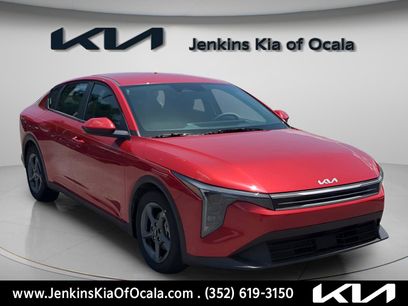 New 2025 Kia K4 LXS