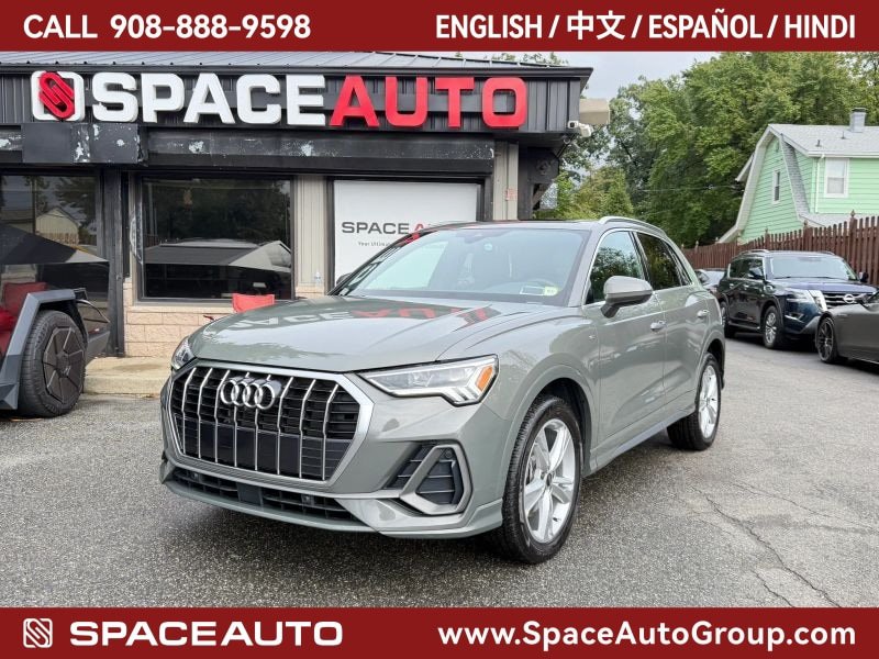 Used 2022 Audi Q3 2.0T Premium Plus w/ Premium Plus Package AWD/4WD image 1