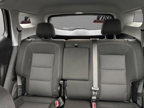 Used 2022 GMC Terrain SLE w/ Driver Convenience Package image 18