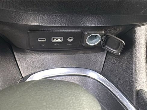 Used 2024 Chevrolet Malibu LT image 25