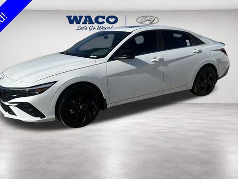 Used 2026 Hyundai Elantra SEL Sport Premium FWD image 12