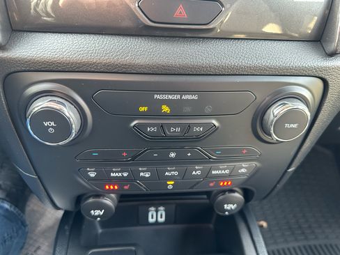 Used 2022 Ford Ranger Lariat w/ Technology Package image 15