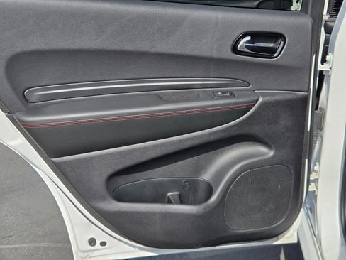 Certified 2024 Dodge Durango GT RWD image 25