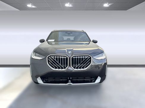 Used 2025 BMW X3 xDrive30i w/ Convenience Package image 5