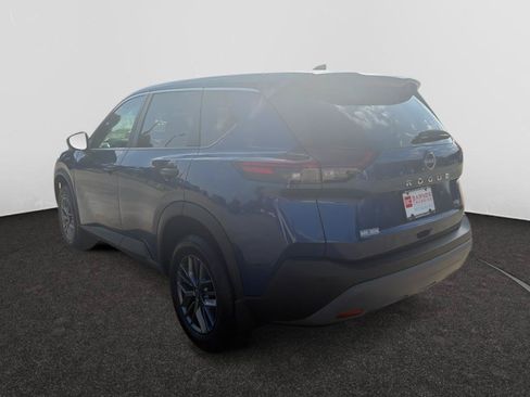Used 2022 Nissan Rogue S AWD/4WD image 6