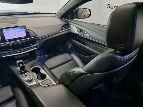 Used 2020 Cadillac CT4 V w/ Technology Package image 27