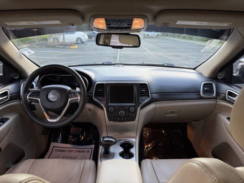 Used 2014 Jeep Grand Cherokee Limited w/ Luxury Group II image 14