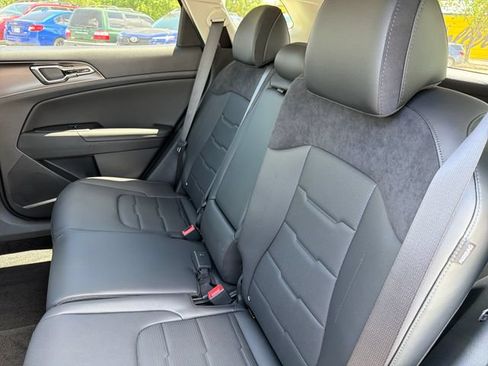 New 2026 Kia Sportage SX FWD image 21