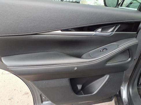 Used 2024 INFINITI QX60 Pure image 10