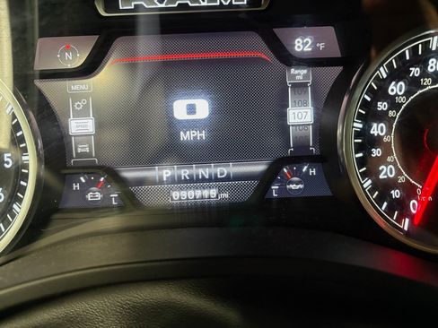 Used 2023 RAM 1500 Laramie AWD/4WD image 24