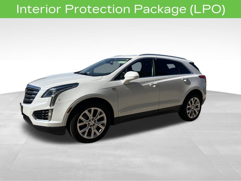 Used 2017 Cadillac XT5 Luxury w/ Driver Awareness Package AWD/4WD image 10