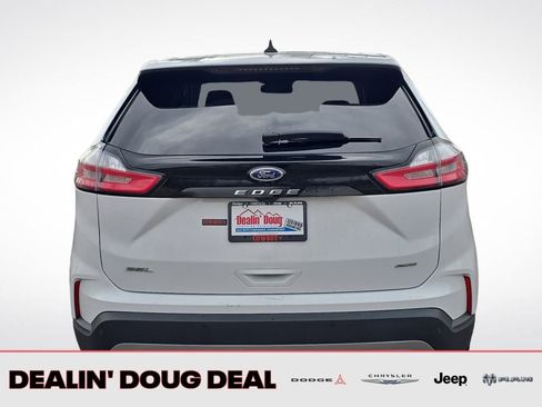 Used 2024 Ford Edge SEL image 4