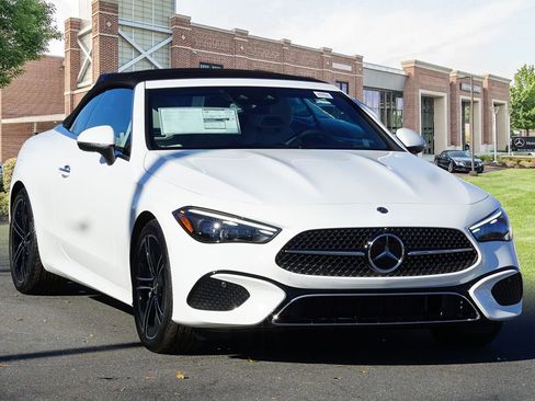 New 2026 Mercedes-Benz CLE 300 4MATIC Cabriolet image 3