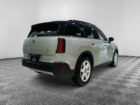 Used 2025 MINI Cooper Countryman S image 5