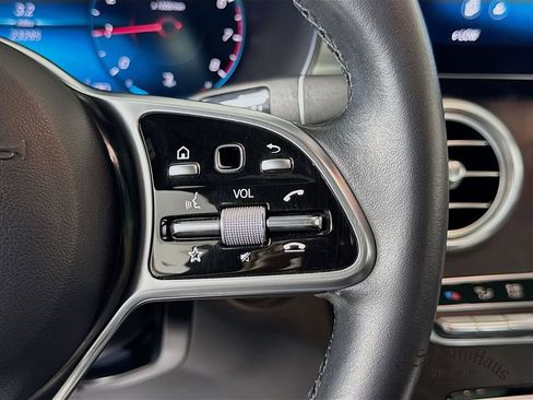 Used 2022 Mercedes-Benz GLC 300 GLC 300 image 14