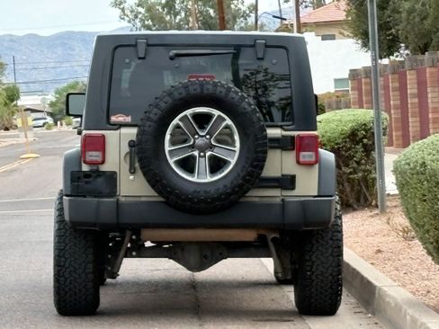 Used 2017 Jeep Wrangler Unlimited Sport w/ Quick Order Package 24S AWD/4WD image 5
