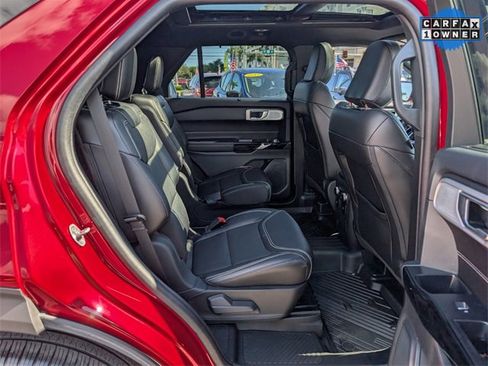 Used 2024 Ford Explorer ST w/ Equipment Group 401A image 14