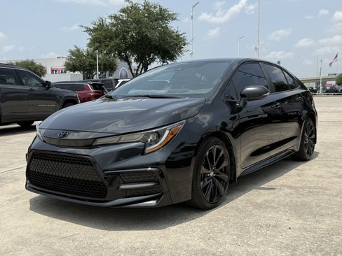 Used 2021 Toyota Corolla SE FWD image 9