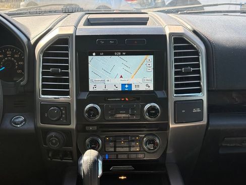 Used 2016 Ford F150 Platinum w/ Max Trailer Tow Package AWD/4WD image 12