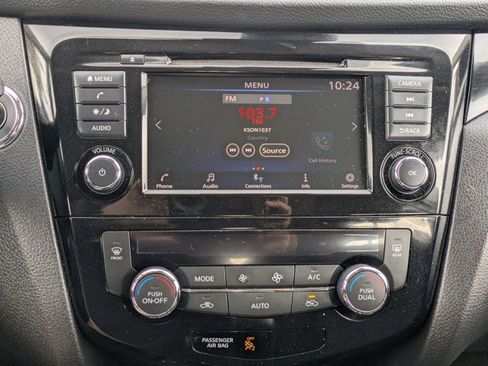 Used 2020 Nissan Rogue Sport SV w/ All-Weather Package image 14