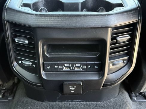 Used 2022 RAM 1500 Limited AWD/4WD image 29