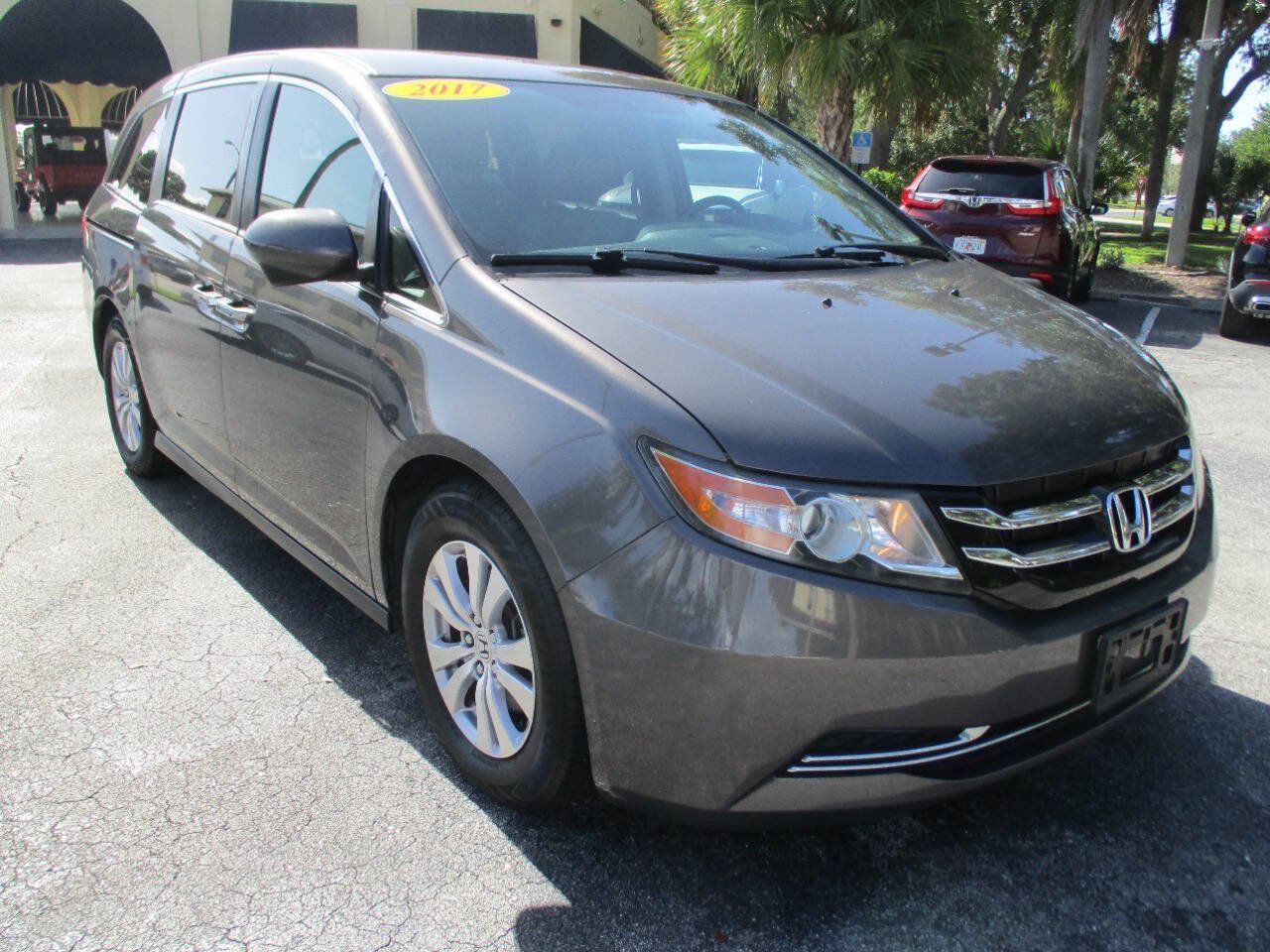 Used 2017 Honda Odyssey EX image 2