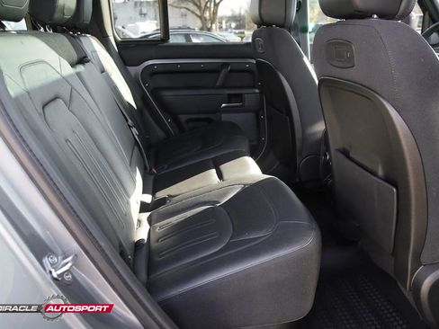 Used 2020 Land Rover Defender 110 X image 34