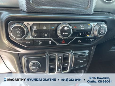 Used 2022 Jeep Wrangler Unlimited Sport AWD/4WD image 27